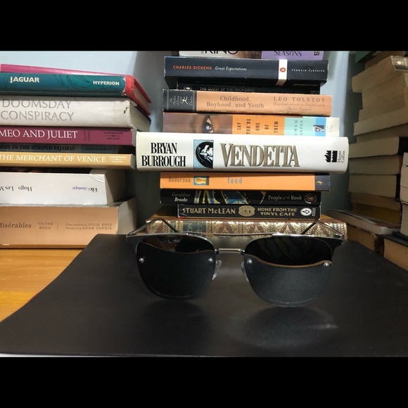 Vintage metal sunglasses - Picture 1 of 3